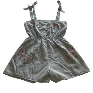 NWT Brand:MARBLE Vintage-Inspired Blue Floral Embroidered Romper Size:S
